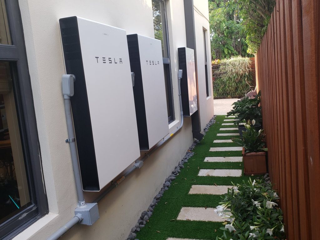 tesla powerwalls outside of home in Miami