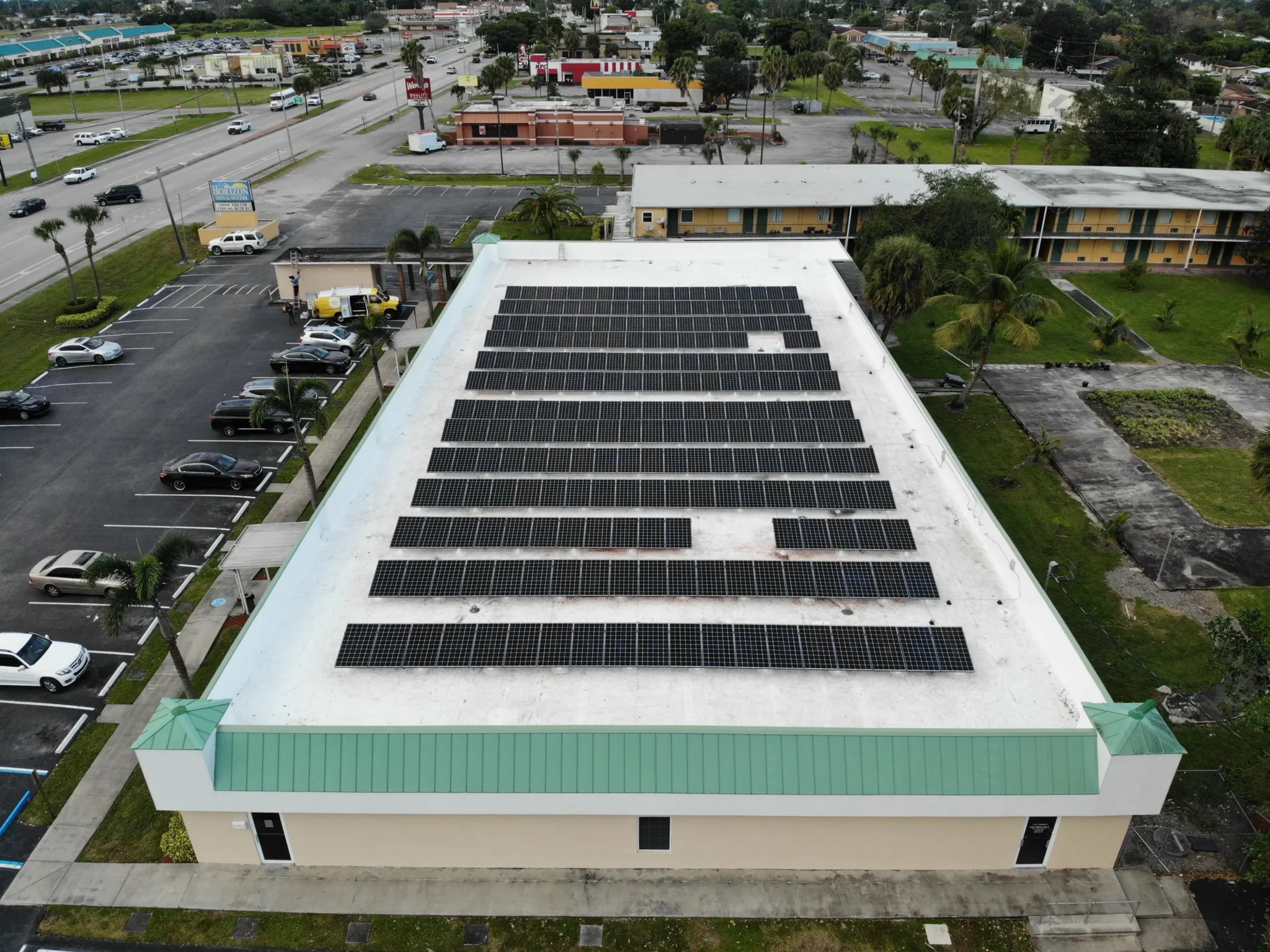 Belle Glade roof solar panels